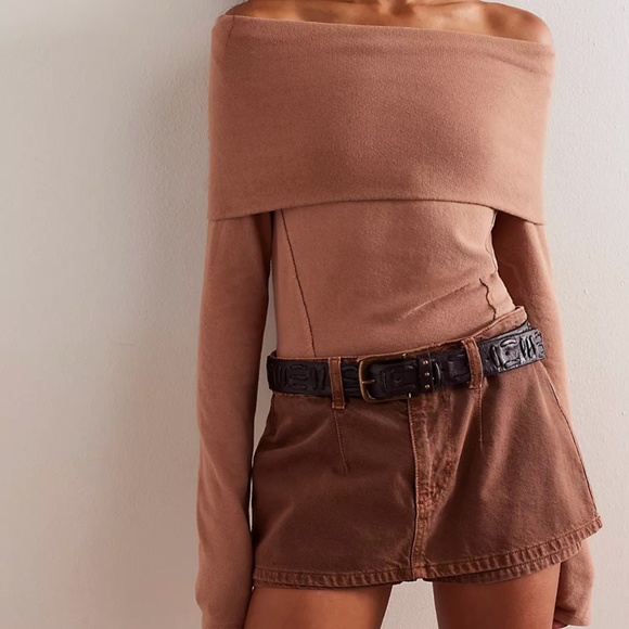 Free People We The Free Iris Layering Top in Cafe Latte - Picture 2 of 4